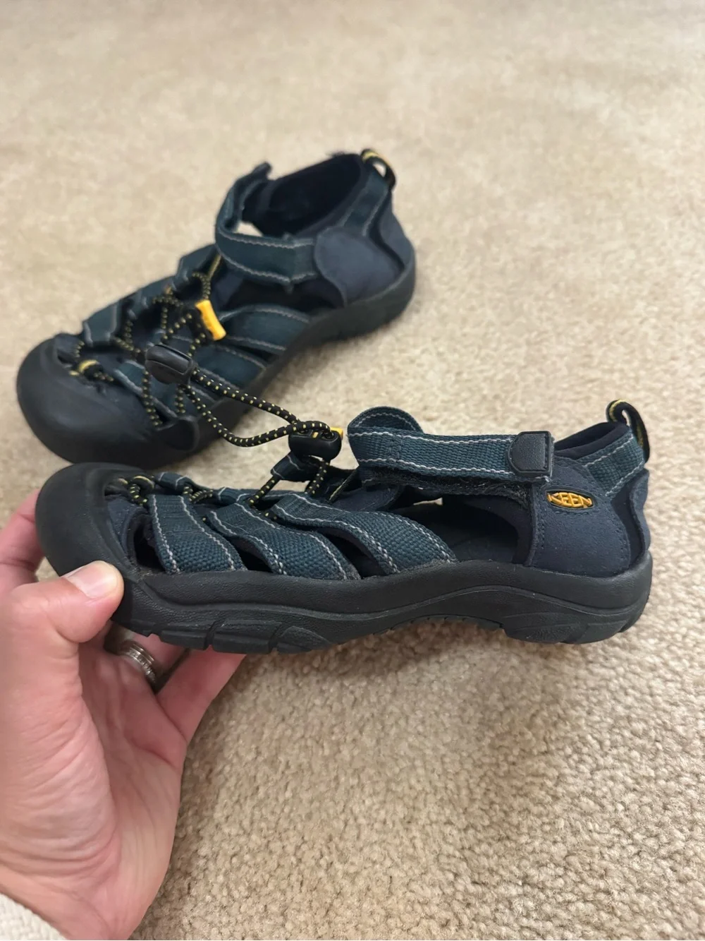 Youth Keen sandals
